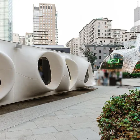 Lumina Spacious Near The Zachodnia Station *